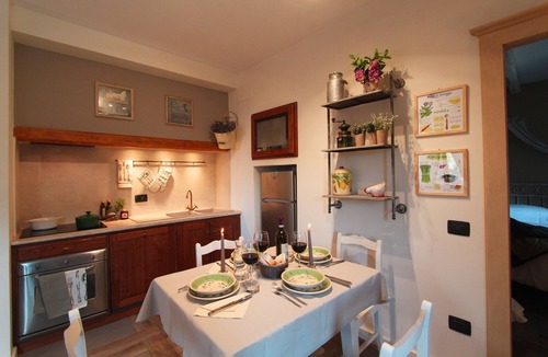 Spoleto Villa | Gli Gnomi, rent our e bike to visit all Umbria and enjoy our fantastic pool