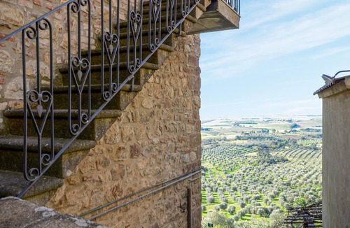 Montemassi Apartment | Gorgeous apartment in Roccastrada with house a panoramic view