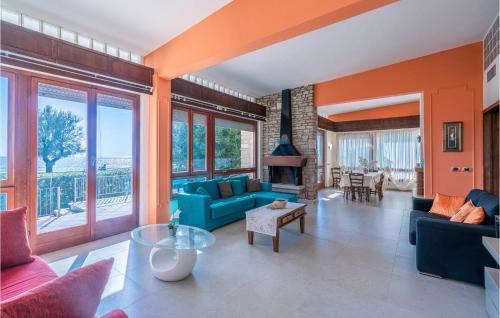 Terracina House | Gorgeous Home In Terracina Lt