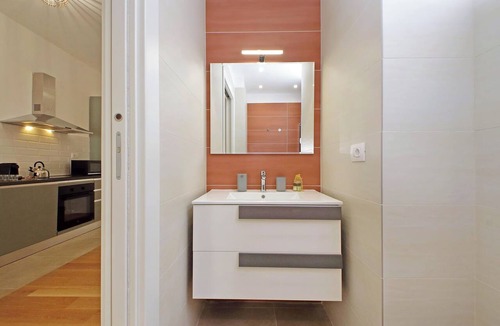Quartiere XIII Aurelio Apartment | Graceful Apartment near St.Peter - METRO at mt 100