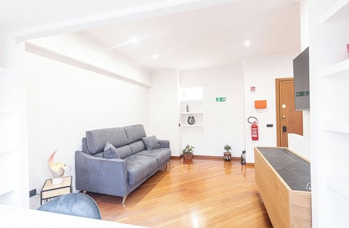 Tuscolano Apartment | Graffiti Sweet Home:the perfect place for those who want a comfortable stay