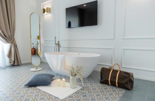 Municipio 4 House | Granea - Rooms for Living