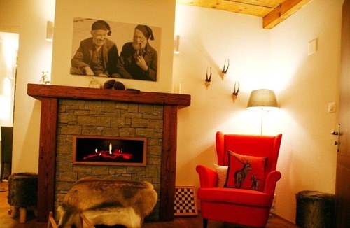 Lenk Ski Chalet | great renovated chalet with 7 bedrooms each with own bathroom