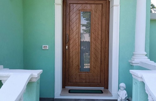 Oriago House | Green cottage