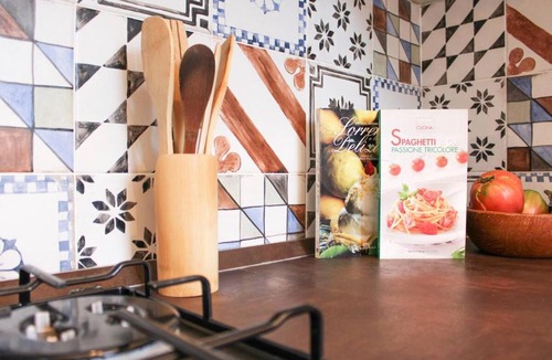 Sant'Agnello Apartment | Green Donkey House - Historic Charm & Modern Comfort