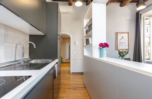 Navona Apartment | Grotta Pinta 12 | Romantic and elegant