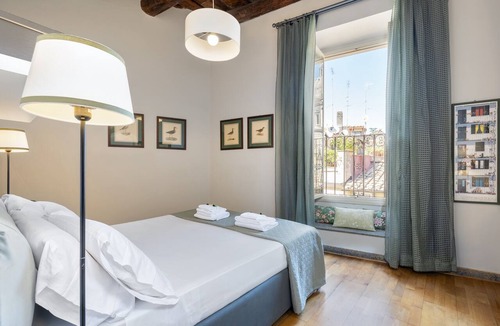 Navona Apartment | Grotta Pinta 12 | Romantic and elegant