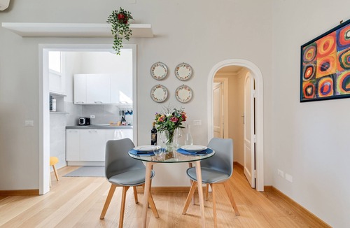 Rione VII Regola Apartment | Grotta Pinta Apartment - Int. 10
