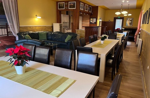 Bad Sachsa Villa | Group accommodations for up to 26 people - Group accommodations in the Southern Harz, 16 to 40