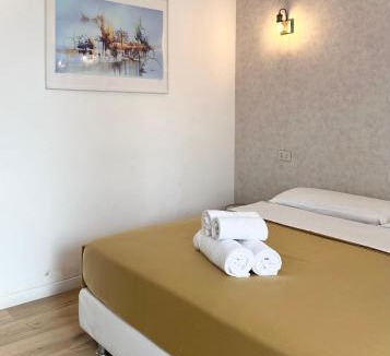EUR House | Guest House Arte