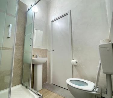 Quartiere XXXI Giuliano Dalmata House | Guest House Romoli