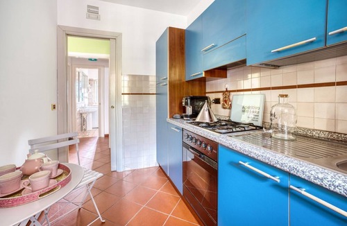 Perugia Apartment | GuestHost - Beautiful apartment located in a shared villa, equipped with all the comforts to accomodate up to 4 people, including a large patio equipped to enjoy unmissable moments of relaxation. The accommodation is furnished with great taste and boasts
