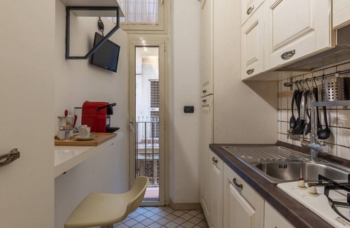 Rione XVIII Castro Pretorio Apartment | GuestHost - Comfortable apartment located on the second floor, of four in total, of a building without lift.In 40 m2 of space it accommodates four people with a double bedroom on the mezzanine and a foldaway double bed in the living room.It is located 70