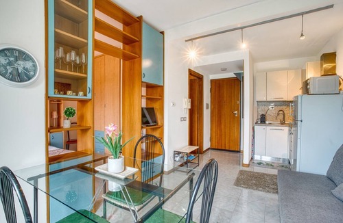 Perugia Apartment | GuestHost - Comfortable apartment equipped with all comforts to accommodate up to 3 people, located a stone's throw from Fontivegge Station (80 meters) and a 5-minute walk from Pescaia Park. It is located in a quiet residential area well equipped with al