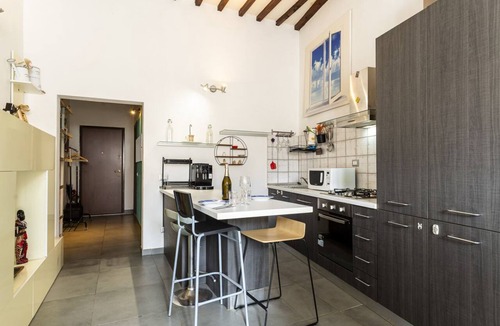 Livorno Apartment | GuestHost - Cozy 80 sqm apartment, able to accommodate 4 people, located on the second floor of a building without a lift.The property is located in the heart of Livorno, in a quiet and residential area full of services. A few minutes walk away are some