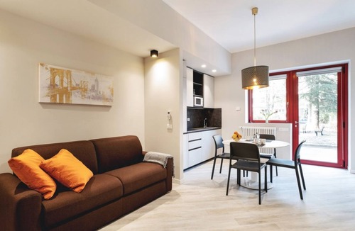 Saragozza-Porto Apartment | GuestHost - Delightful one bedroom apartment particularly welcoming, with attention to detail and very bright. It has all the necessary comforts.Located in front of the Maggiore hospital, you can easily reach the historic center, the station, the airport