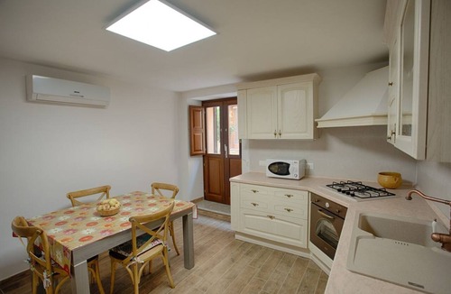 Erice Apartment | GuestHost - Erice's Lovely Apartment with Balcony and Terrace