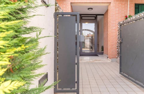 Mestre Apartment | GuestHost - Dreamlike Venice near the station!