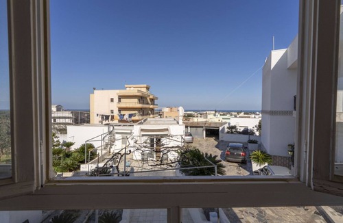 Pozzo Faceto House | GuestHost - La Corte con Vista - with Terrace & Parking
