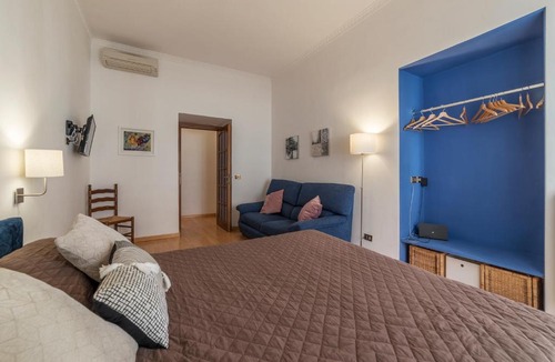Vatican Apartment | GuestHost - Multifunctional Apartment San Pietro