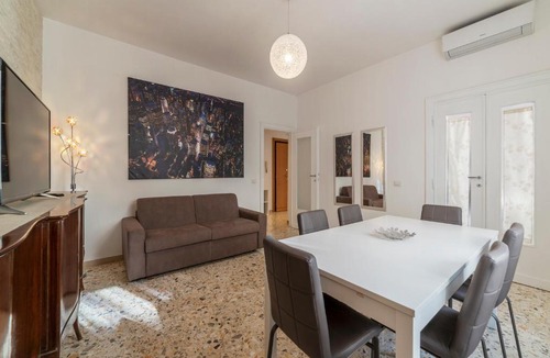 Vatican Apartment | GuestHost - Musei Vaticani & Cipro MM Apartment