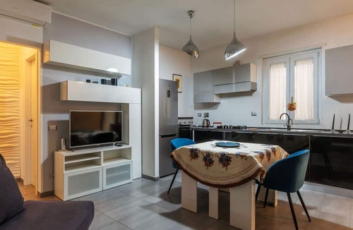 Garbatella Apartment | GuestHost - Roma Ostiense Apartment
