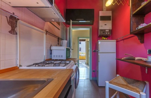 Saragozza-Porto Apartment | GuestHost - The apartment is located in the Saffi district, a residential district and well served 10 minutes from Porta San Felice.Easily reachable from the station, from Bologna Marconi airport, from the motorway exit and from the city center.Near the
