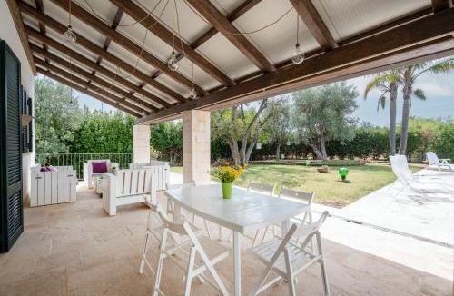 Noicattaro Villa | GuestHost - Villa Poggio Verde with pool - Exclusive Retreat