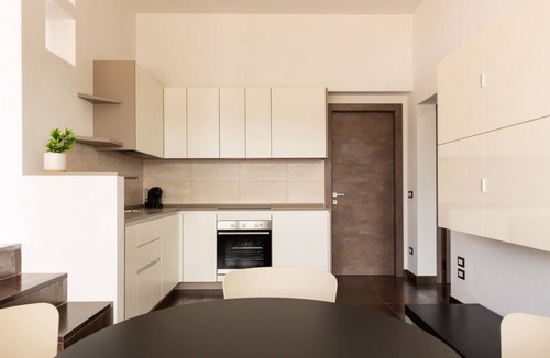 Perugia Apartment | GuestHost - Wonderful apartment that accommodates up to 4 people, on two levels and equipped with all comforts, including a large terrace overlooking the city and the hills. The accommodation is located in a modern condominium complex with a shared swimm