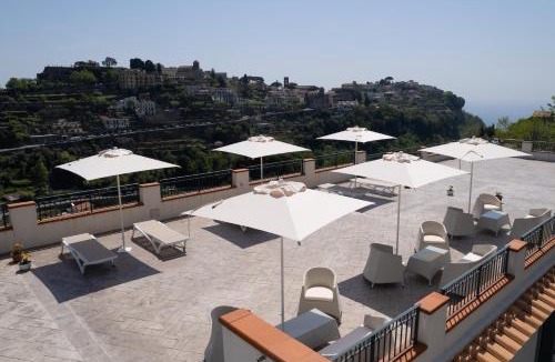 Scala House | Guesthouse with Suites on the Amalfi Coast - Residence Villa Ruocco near Amalfi - 300sqm Open Terrace near Ravello - Breathtaking View