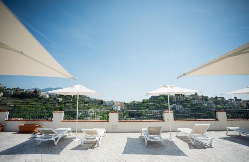 Scala House | Guesthouse with Suites on the Amalfi Coast - Residence Villa Ruocco near Amalfi - 300sqm Open Terrace near Ravello - Breathtaking View