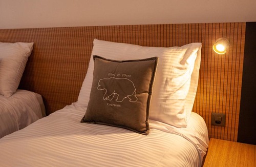 Courroux House | Hôtel de L'Ours