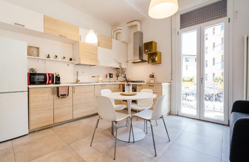 Saragozza-Porto Apartment | Happy Home Spazioso Trilocale Bologna a Due Passi Dal Centro