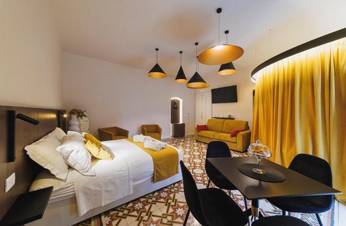 Palese Bed & Breakfast | Harmonies BnB - Luxury Suites & Family Room Bari