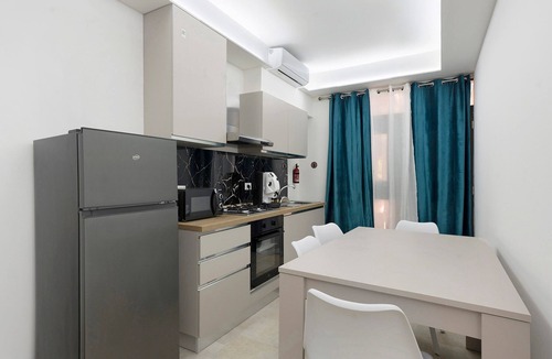Isola delle Femmine Apartment | Hilten Blue Wave Holiday Home 130m from Beach, Private Garden & Wi-Fi