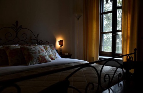 Ozzano Monferrato Bed & Breakfast | Historic Residence: La Corte delle 4 Stagioni