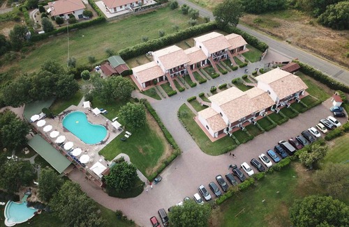 Sorano Apartment | Holiday apartment with swimming pool