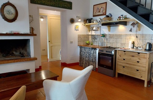 San Venanzo Other | Holiday flat Il Mandorlo for 8 people