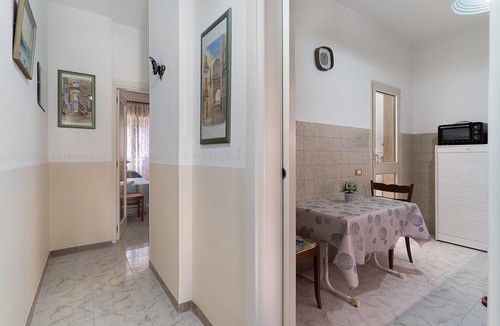 Lido Conchiglie House | Holiday Home 'Lido Conchiglie' with Balcony and Air Conditioning