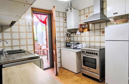 Principina a Mare House | Holiday Home Barracuda by Interhome
