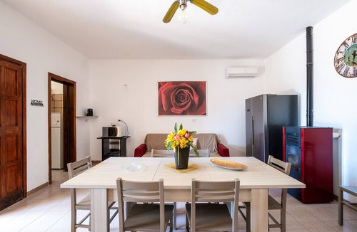Sant'Isidoro House | Holiday Home 'Blue Infinity' with Sea View, Shared Terrace and Air Conditioning