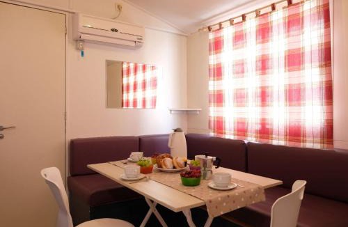 Marina di Schiavonea House | Holiday Home Camping Thurium by Interhome