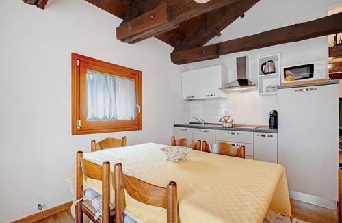 Chioggia House | Holiday Home 'Cozy Country Loft Oleandro' with Private Terrace, Wi-Fi and Air Conditioning