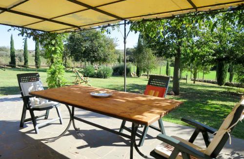 Vetralla House | Holiday Home Il Casaletto by Interhome