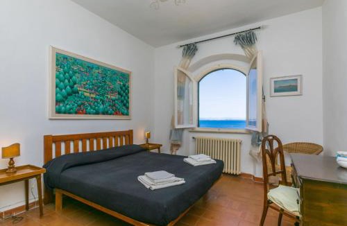 Porto Santo Stefano House | Holiday Home Il Sorriso by Interhome
