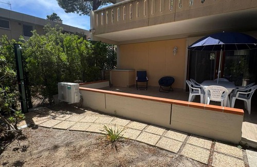 Principina a Mare House | Holiday Home 'Baby' with Private Terrace, Wi-Fi and Air Conditioning
