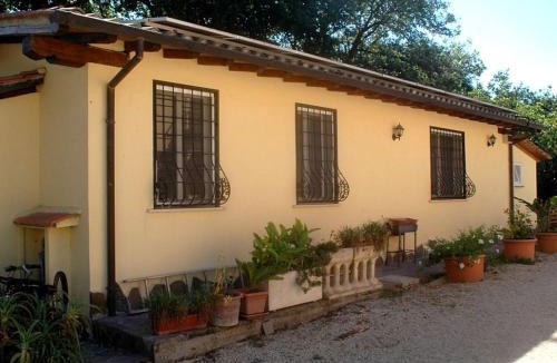 Zona XLV Castel di Guido House | Holiday Home Lets di Proietti' Ferienhaus by Interhome
