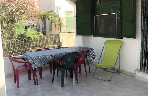 Marzamemi House | Holiday Home 'Marzamemi Home' with Private Terrace, Garden and Air Conditioning