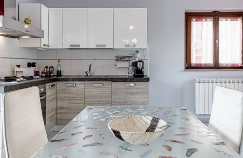Certaldo House | Holiday Home 'Sandra House Certaldo' with Private Garden and Wi-Fi