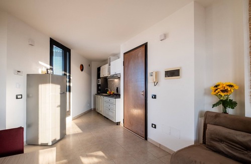 Nardo House | Holiday Home 'Tramonti' with Private Terrace and Air Conditioning